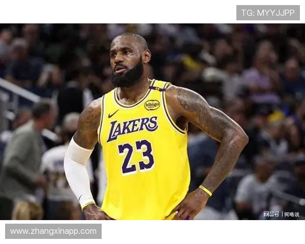 米切尔赞鲍尔赛场思维能力与詹姆斯相似认为这是球队所需的重要特质